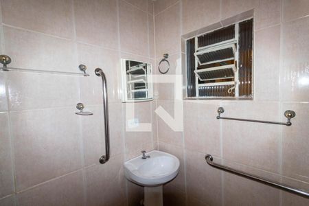 Casa para alugar com 47m², 1 quarto e sem vagaBanheiro da Suíte