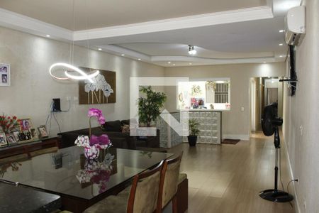 Detalhe de casa à venda com 3 quartos, 340m² em Santa Paula, São Caetano do Sul