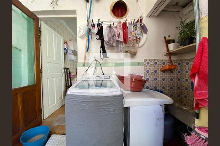 Casa à venda com 400m², 4 quartos e 2 vagasÁrea de Serviço - Casa 2