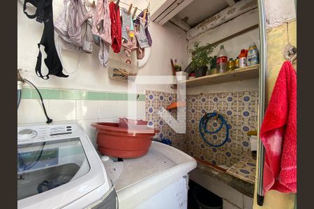 Casa à venda com 400m², 4 quartos e 2 vagasÁrea de Serviço - Casa 2