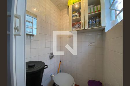 Casa à venda com 400m², 4 quartos e 2 vagasÁrea de Serviço/banheiro - Casa 3