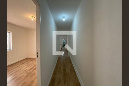 Casa à venda com 400m², 4 quartos e 2 vagasCorredor - Casa 1