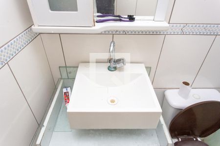 Casa à venda com 300m², 3 quartos e 3 vagas Casa à venda com 300m², 3 quartos e 3 vagasBanheiro Social