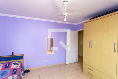 Casa à venda com 300m², 3 quartos e 3 vagas Casa à venda com 300m², 3 quartos e 3 vagasQuarto 3