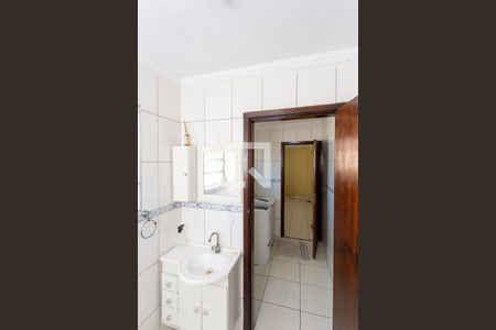 Casa à venda com 300m², 3 quartos e 3 vagas Casa à venda com 300m², 3 quartos e 3 vagasBanheiro de serviço