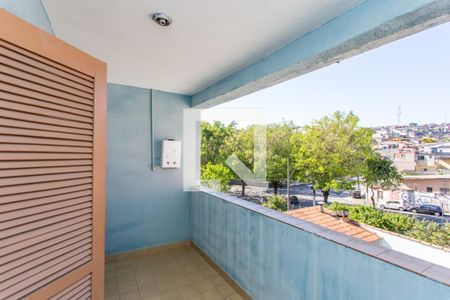 Casa à venda com 300m², 3 quartos e 3 vagas Casa à venda com 300m², 3 quartos e 3 vagasVaranda da Sala do Quarto