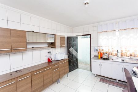 Casa à venda com 300m², 3 quartos e 3 vagas Casa à venda com 300m², 3 quartos e 3 vagasCozinha