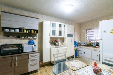 Casa à venda com 280m², 5 quartos e 3 vagasCozinha