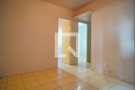 Sala de apartamento para alugar com 2 quartos, 41m² em Rubem Berta, Porto Alegre