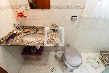 Casa à venda com 196m², 3 quartos e 3 vagasBanheiro da Suíte 1