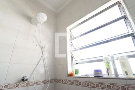 Casa à venda com 196m², 3 quartos e 3 vagasBanheiro da Suíte 2