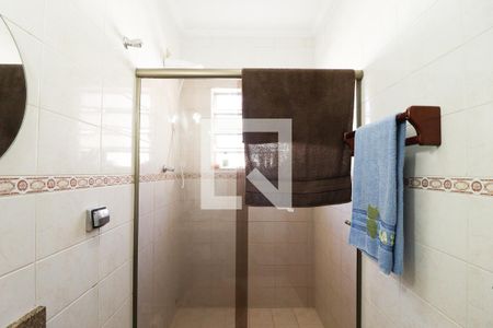 Casa à venda com 196m², 3 quartos e 3 vagasBanheiro da Suíte 2