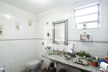 Casa à venda com 196m², 3 quartos e 3 vagasLavabo