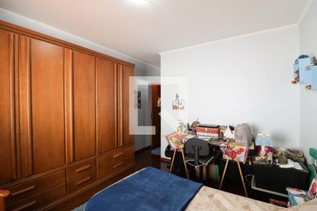 Casa à venda com 196m², 3 quartos e 3 vagasSuíte 2