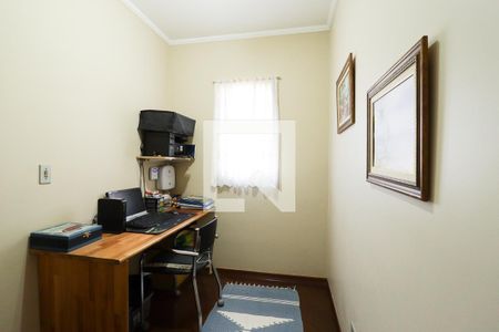 Casa à venda com 196m², 3 quartos e 3 vagasDetalhe Escritório