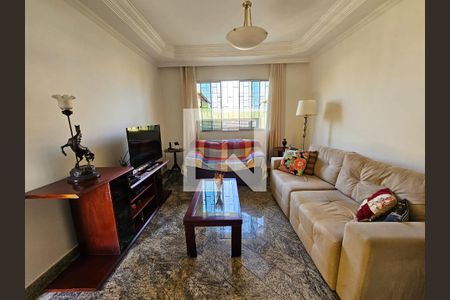Sala de casa à venda com 3 quartos, 126m² em Vila Morse, São Paulo