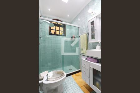 Casa para alugar com 119m², 2 quartos e 5 vagasBanheiro