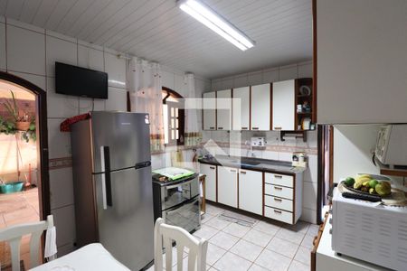 Casa para alugar com 119m², 2 quartos e 5 vagasCozinha