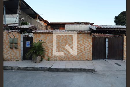 Fachada de casa para alugar com 2 quartos, 119m² em Porto Novo, São Gonçalo