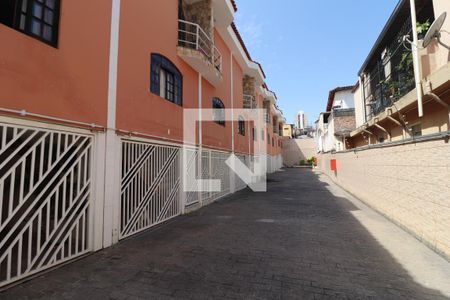 Casa de condomínio à venda com 134m², 3 quartos e 3 vagasFachada