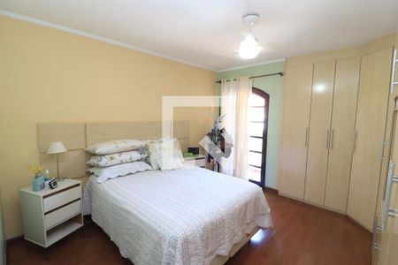 Casa de condomínio à venda com 134m², 3 quartos e 3 vagasQuarto Suíte