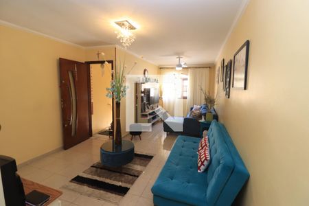 Sala de TV de casa de condomínio à venda com 3 quartos, 134m² em Penha de França, São Paulo