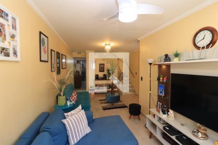 Sala de TV de casa de condomínio à venda com 3 quartos, 134m² em Penha de França, São Paulo