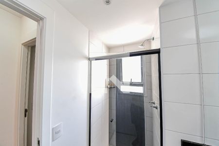 Apartamento para alugar com 43m², 2 quartos e sem vaga Apartamento para alugar com 43m², 2 quartos e sem vagaBanheiro