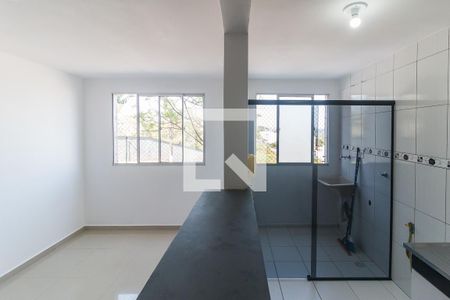 Sala/Cozinha de apartamento para alugar com 2 quartos, 48m² em Conjunto Residencial do Bosque, Mogi das Cruzes
