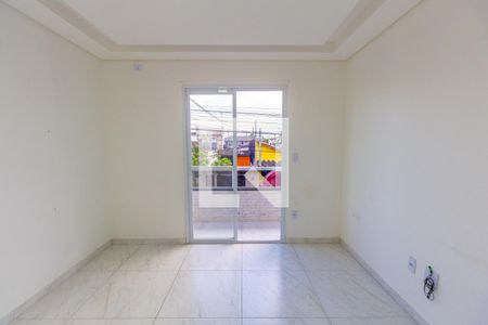 Sala de casa de condomínio para alugar com 2 quartos, 54m² em Nova Mirim, Praia Grande