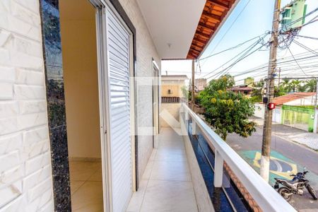 Varanda de casa de condomínio para alugar com 2 quartos, 54m² em Nova Mirim, Praia Grande