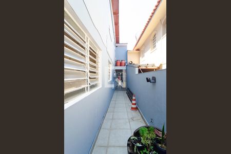 Casa para alugar com 174m², 3 quartos e 1 vaga Casa para alugar com 174m², 3 quartos e 1 vagaCorredor