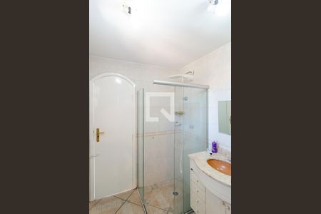 Casa para alugar com 174m², 3 quartos e 1 vaga Casa para alugar com 174m², 3 quartos e 1 vagaBanheiro da Suíte 2