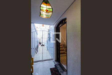 Casa para alugar com 174m², 3 quartos e 1 vaga Casa para alugar com 174m², 3 quartos e 1 vagaEntrada