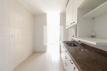Apartamento à venda com 115m², 3 quartos e 2 vagas Apartamento à venda com 115m², 3 quartos e 2 vagasCozinha