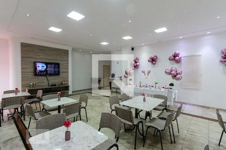 Apartamento à venda com 115m², 3 quartos e 2 vagas Apartamento à venda com 115m², 3 quartos e 2 vagasCondomínio - Salão de Festas