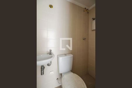 Apartamento à venda com 115m², 3 quartos e 2 vagas Apartamento à venda com 115m², 3 quartos e 2 vagasBanheiro de Serviço
