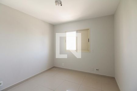Apartamento à venda com 115m², 3 quartos e 2 vagas Apartamento à venda com 115m², 3 quartos e 2 vagasQuarto 1