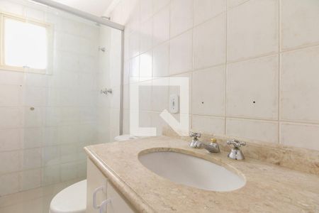 Apartamento à venda com 115m², 3 quartos e 2 vagas Apartamento à venda com 115m², 3 quartos e 2 vagasBanheiro Social