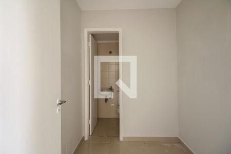 Apartamento à venda com 115m², 3 quartos e 2 vagas Apartamento à venda com 115m², 3 quartos e 2 vagasQuarto de Serviço