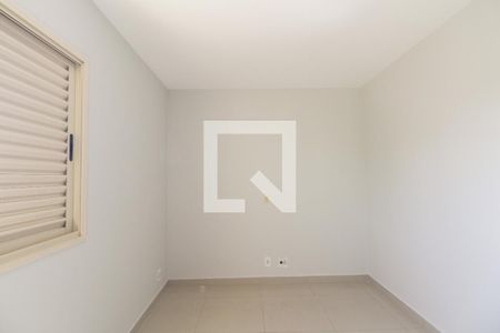 Apartamento à venda com 115m², 3 quartos e 2 vagas Apartamento à venda com 115m², 3 quartos e 2 vagasQuarto 2