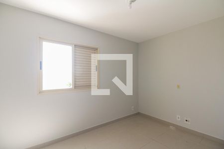 Apartamento à venda com 115m², 3 quartos e 2 vagas Apartamento à venda com 115m², 3 quartos e 2 vagasQuarto 2