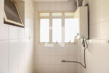 Apartamento à venda com 115m², 3 quartos e 2 vagas Apartamento à venda com 115m², 3 quartos e 2 vagasÁrea de Serviço