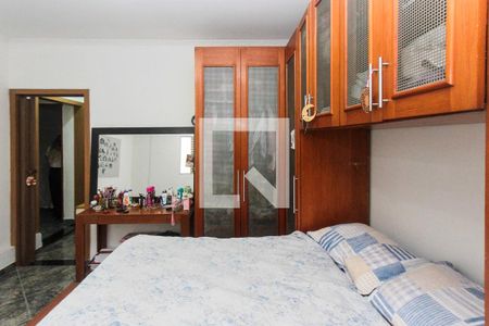 Casa à venda com 200m², 5 quartos e 5 vagas Casa à venda com 200m², 5 quartos e 5 vagasQuarto 05