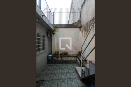 Casa à venda com 200m², 5 quartos e 5 vagas Casa à venda com 200m², 5 quartos e 5 vagasQuintal