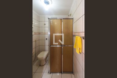 Casa à venda com 200m², 5 quartos e 5 vagas Casa à venda com 200m², 5 quartos e 5 vagasBanheiro 02