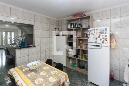 Casa à venda com 200m², 5 quartos e 5 vagas Casa à venda com 200m², 5 quartos e 5 vagasCozinha