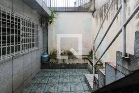 Casa à venda com 200m², 5 quartos e 5 vagas Casa à venda com 200m², 5 quartos e 5 vagasQuintal