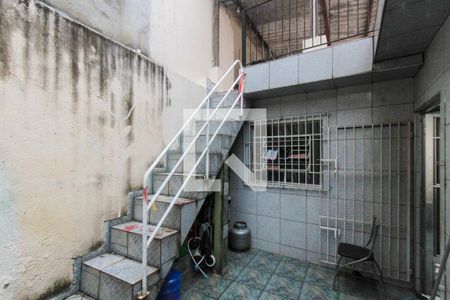 Casa à venda com 200m², 5 quartos e 5 vagas Casa à venda com 200m², 5 quartos e 5 vagasQuintal