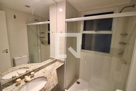 Apartamento à venda com 73m², 2 quartos e 2 vagasBanheiro do Quarto 1